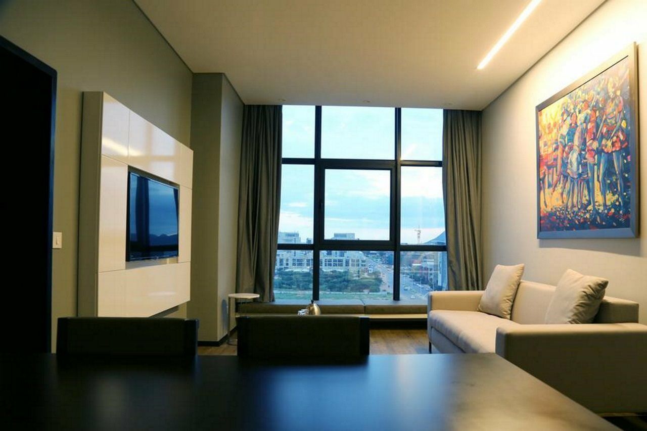 Room50Two Gaborone Exteriör bild