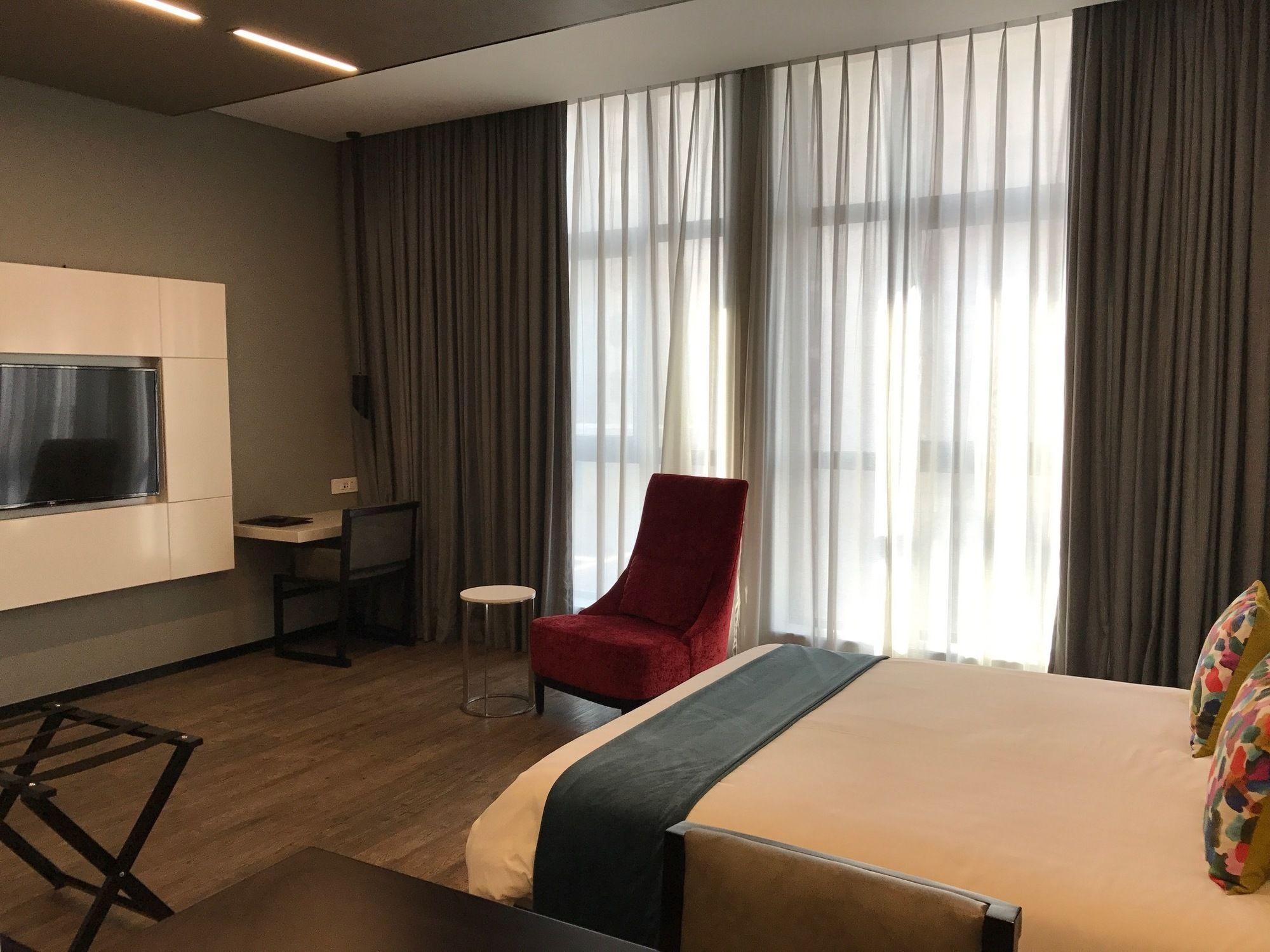 Room50Two Gaborone Exteriör bild