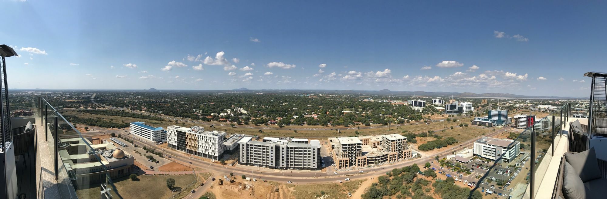 Room50Two Gaborone Exteriör bild